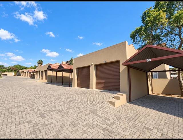 2 BEDROOM APARTMENT FOR SALE IN HALFWAY GARDENS